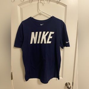 Nike T-Shirt